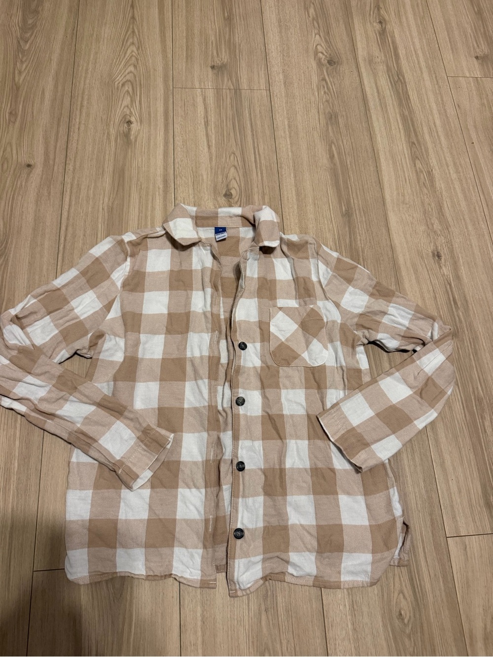 Women’s Old Navy Tan & White Checkered Flannel
